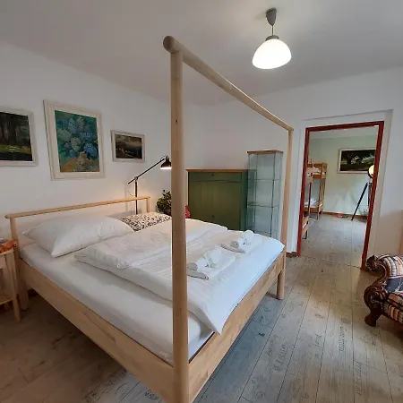 Feriehus Modre Okno Kozojedy (Prague-East)