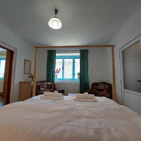 Modre Okno * Kozojedy (Prague-East)