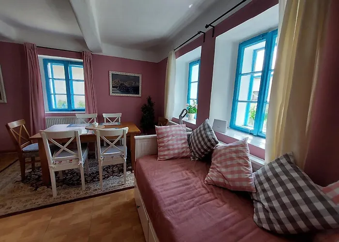 Modre Okno Nyaraló *